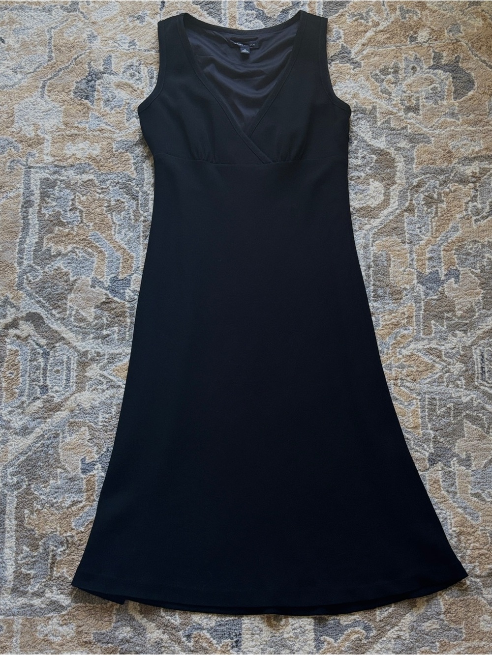 Banana Republic Black Sleeveless Faux Wrap Midi Dress Size 6 V-Neck Fit Flare